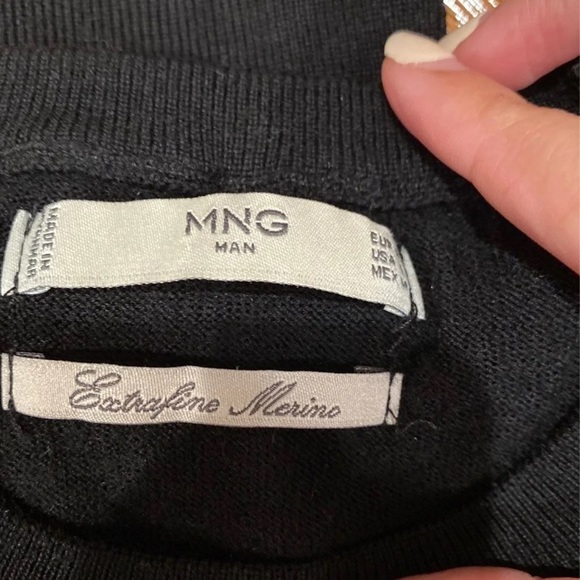 Extra fine merino men’s sweater size medium - Picture 2 of 2